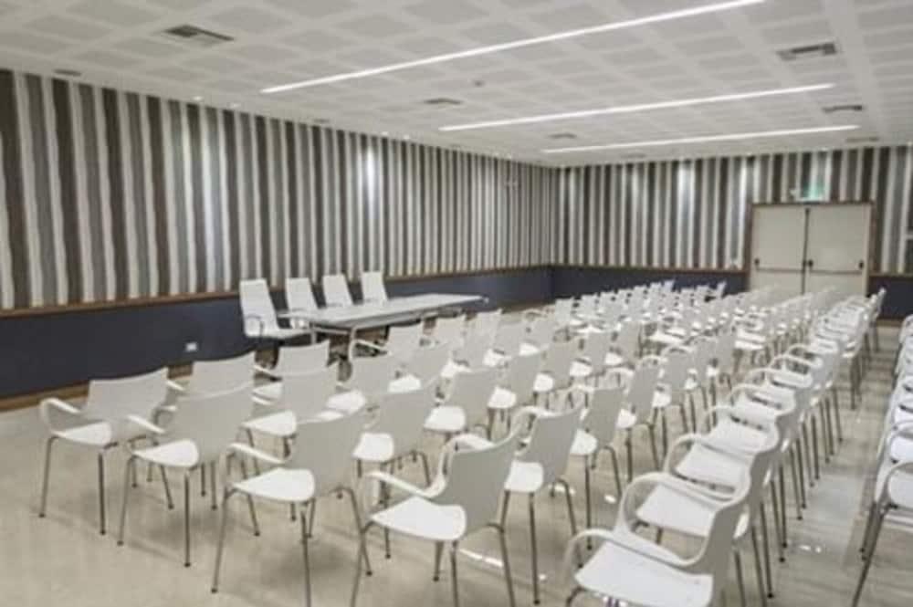 Hotel Metropolitano Supara บัวโนสไอเรส ภายนอก รูปภาพ