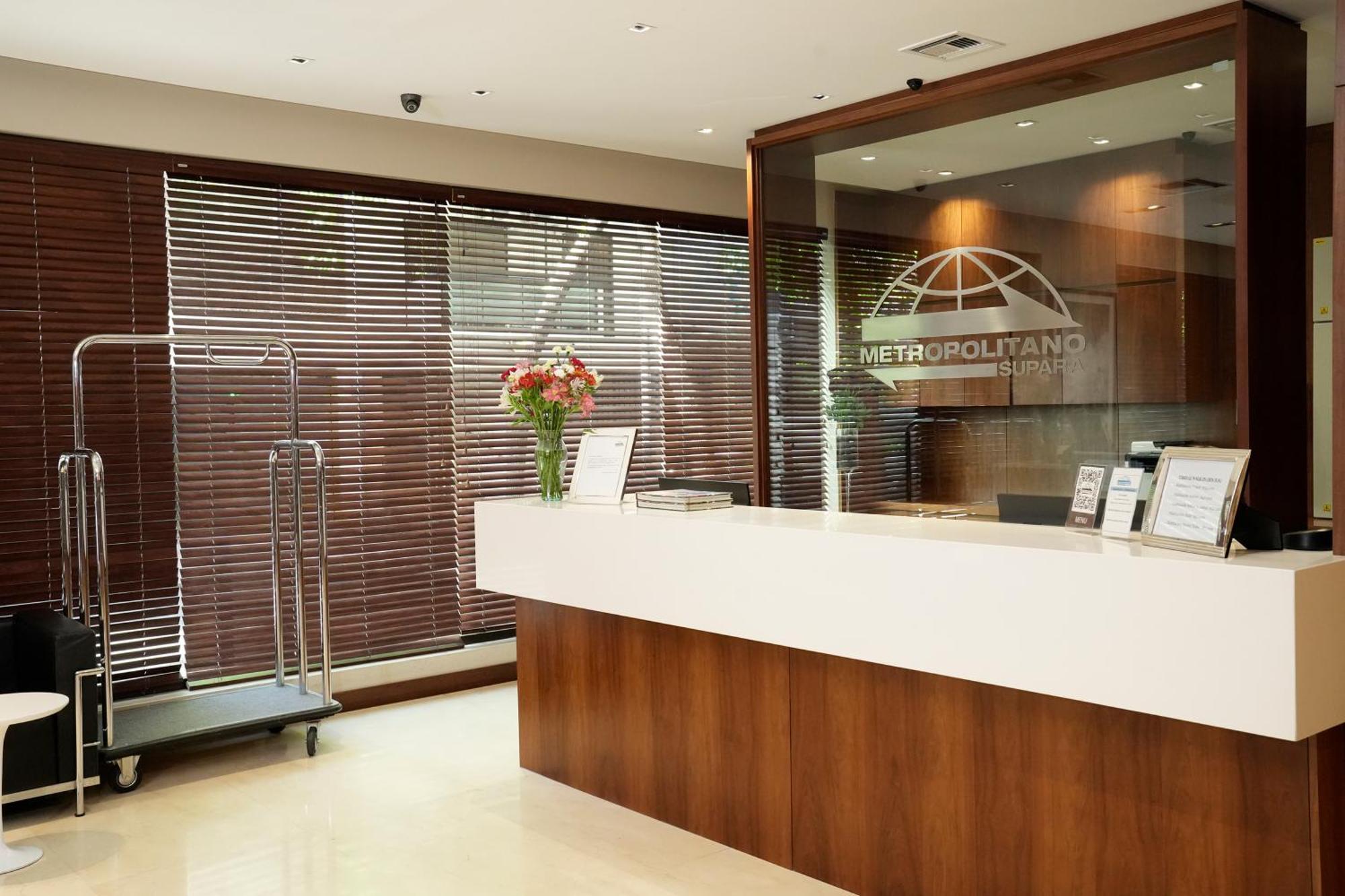 Hotel Metropolitano Supara บัวโนสไอเรส ภายนอก รูปภาพ