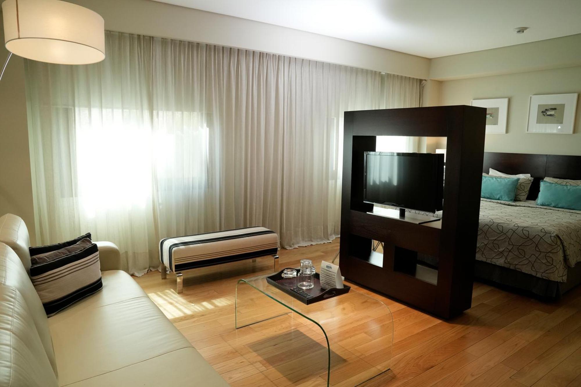 Hotel Metropolitano Supara บัวโนสไอเรส ภายนอก รูปภาพ